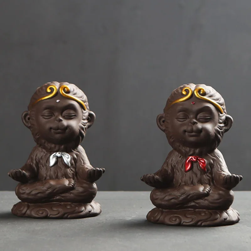 

1Piece Chinese Mythical Beings Monkey King Model Tea Pet Purple Clay Kung Fu Tea Set for Home Tea Tray and Car Decoration