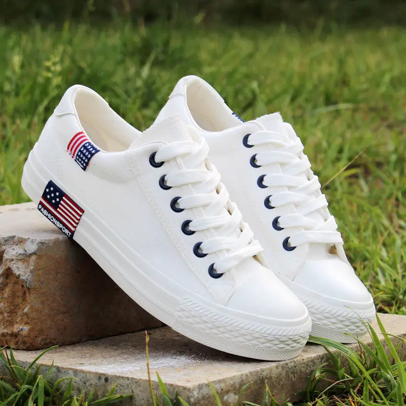 

Spring and summer canvas female Korean students thick bottom low wild casual net red white trend breathable flat bottom shoes