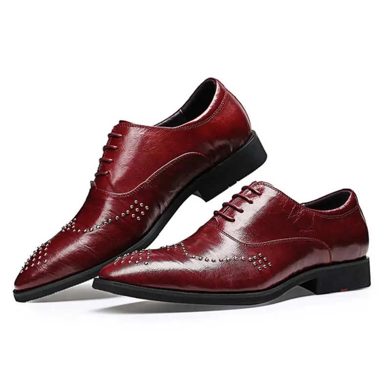 Couro Conforto Calçado Genuíno De Marrom Casamento Masculino Festa 2018 Plana Vestido Mycolen vermelho Dos Sapatos Homens Negócios Vinho Brogue Preto Clássico tqTPwa0Y