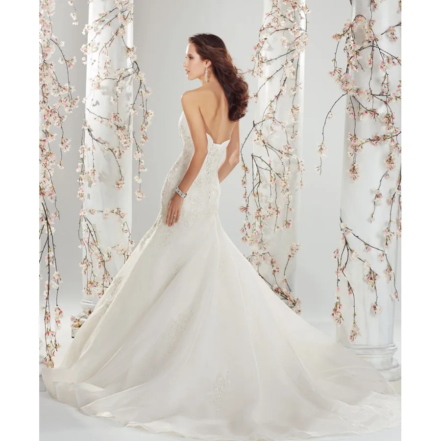 Y11407_Back_wedding_dress_2014