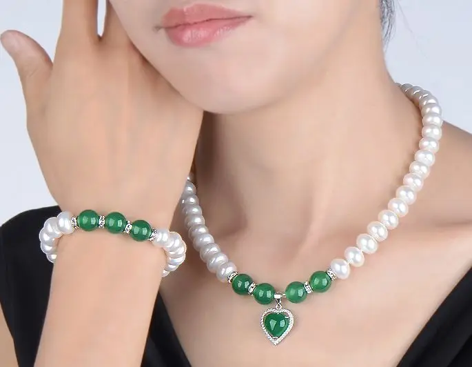 

elegant natural south seas white pearl necklace 18inch + green jade pendant
