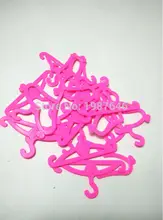 2016 Free Shipping Mix Style 20pcs lot Pink Cloth Hangers accessories for barbie doll gift Baby