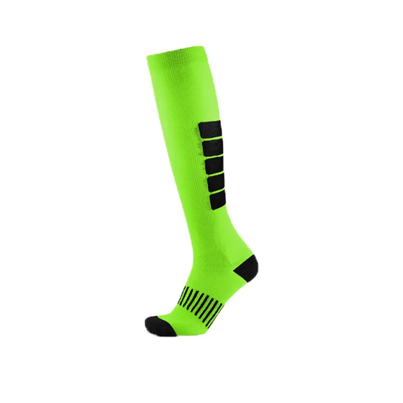 Brothock мужские чулки нейлон футбол Нескользящие дезодорант толстые полосатые уличные носки Защита ног для бега Компрессионные носки - Цвет: green