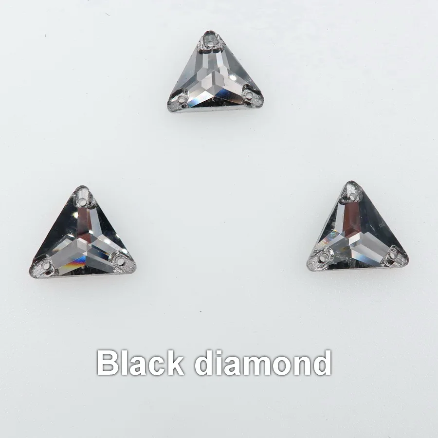 Треугольники плоская обратная сторона с двумя отверстиями стекла с украшением в виде кристаллов; 3 размера; пришить стразы кристаллы бусины торжественное платье, обуви, сумок и diy кружевной отделкой - Цвет: A4 Black diamond