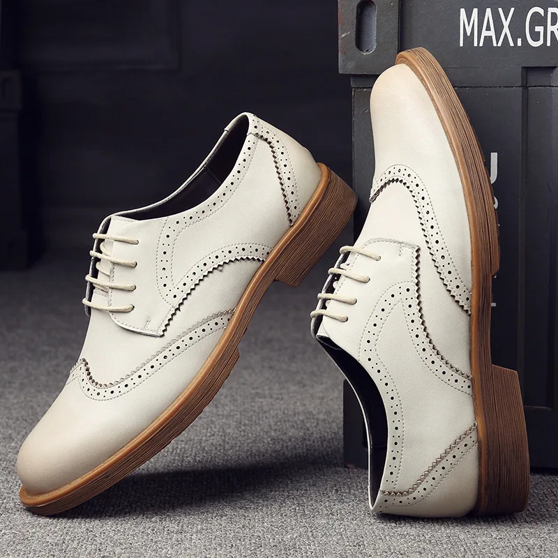 

OLOMM men's shoes 2019 new men's leather shoes business casual shoes Brock carved lace casual men's shoes DD-57