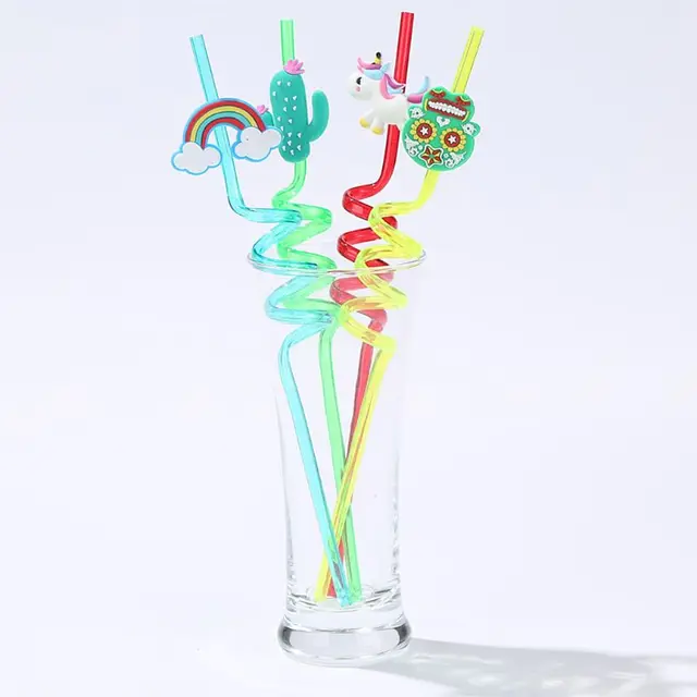 6pcs Christmas Straws Reusable Plastic Spiral Drinking Straws with Cartoon  Decoration Kids Gifts Christmas Party Supplies - AliExpress