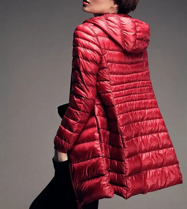 Большие размеры-6XL 90% белый куртка-пуховик Для женщин Ультралегкая пуховая куртка новинка Зимы г. с капюшоном тонкие длинные пальто - Цвет: red