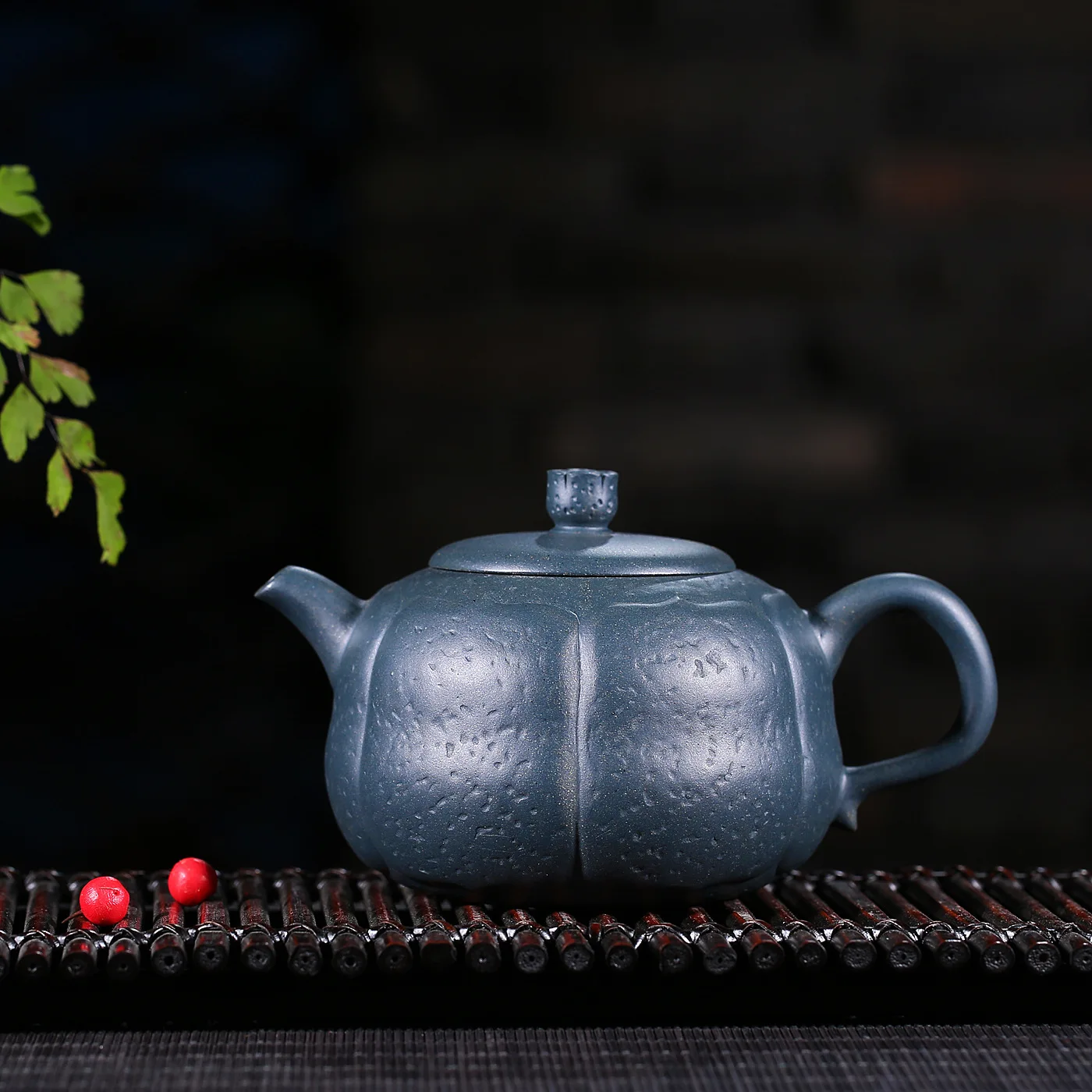 

Pottery Teapot Full Manual Bud Famous Hu You Jun Azure Mud Kungfu Online Teapot Tea Set Wholesale A Piece Of Generation Hair