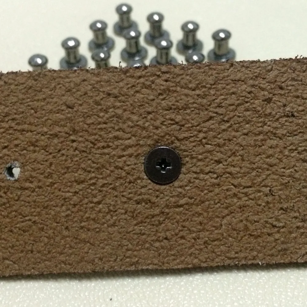 100 шт 8X5X8 мм черный пушечный металл с круглым дном шипы металлические штифты, заклепки с отверткой пятна конус Кожа ремесло шипы подходят для изготовления DIY