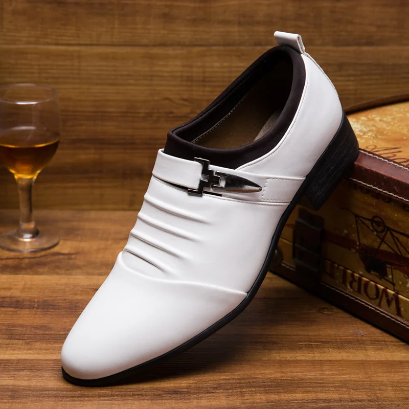 

GNOME New Arriving Brand Leather Shoes Men Black White Casual Oxfords Man's Leather Footwear Hasp Slip On Men Shoes Drive Shoes