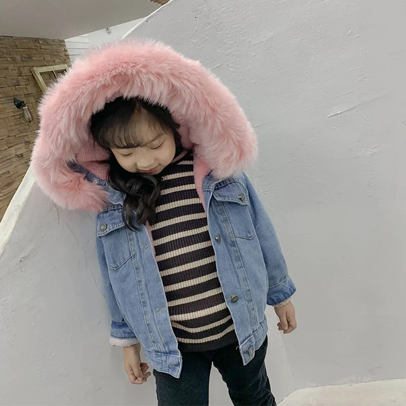 Cold Russian Girls Coats Denim Jacket Kids Faux Fur Collar Removable Thicken Coat For Baby Boy Children Winter Outwear For Girls цена Cold Russian Girls Coats Denim Jacket Kids Faux Fur Collar Removable Thicken Coat For Baby Boy Children Winter Outwear For Girls цены онлайн