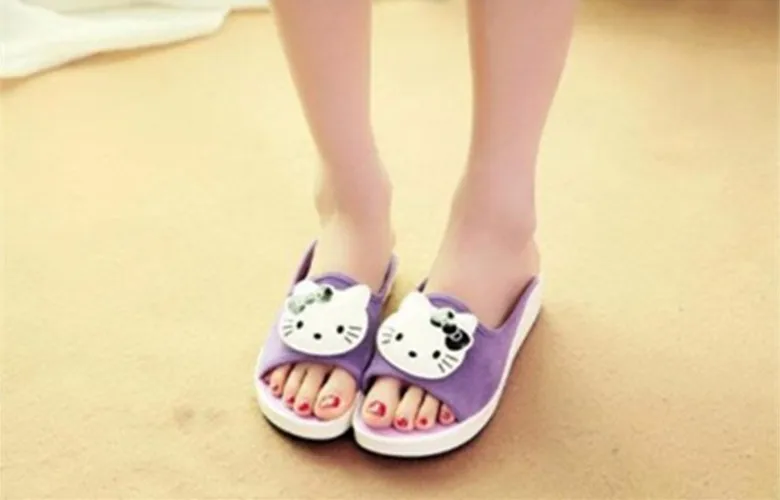 Новинка летние женские шлепанцы Hello kitty повседневные сандалии на толстой подошве