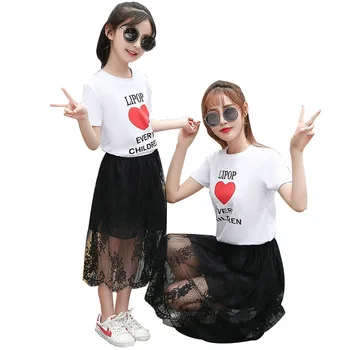 

Rlyaeiz Mother Daughter Clothes Sets 2018 Summer Love Heart Printed T shirts + Lace Skirt Family Matching Clothing Outfits