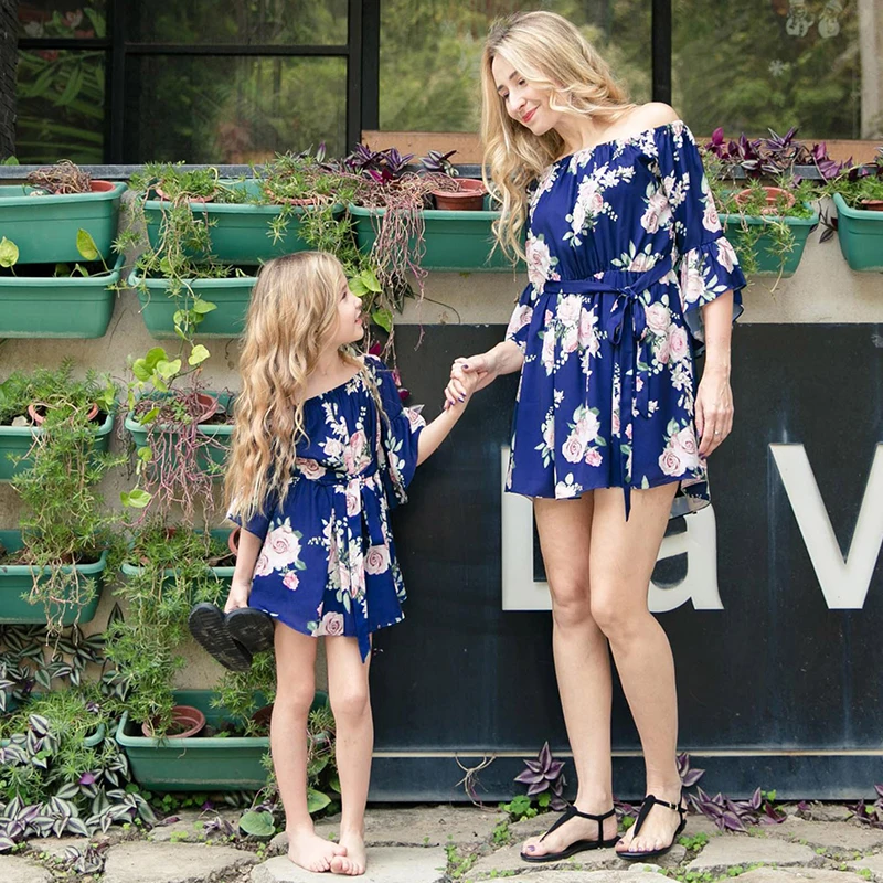 

One-Shoulder Printed Ruffled Dresses Parent-Child Matching Outfits Sexy Lace-Up Breathable Casual Party Vintage Beach Dress New