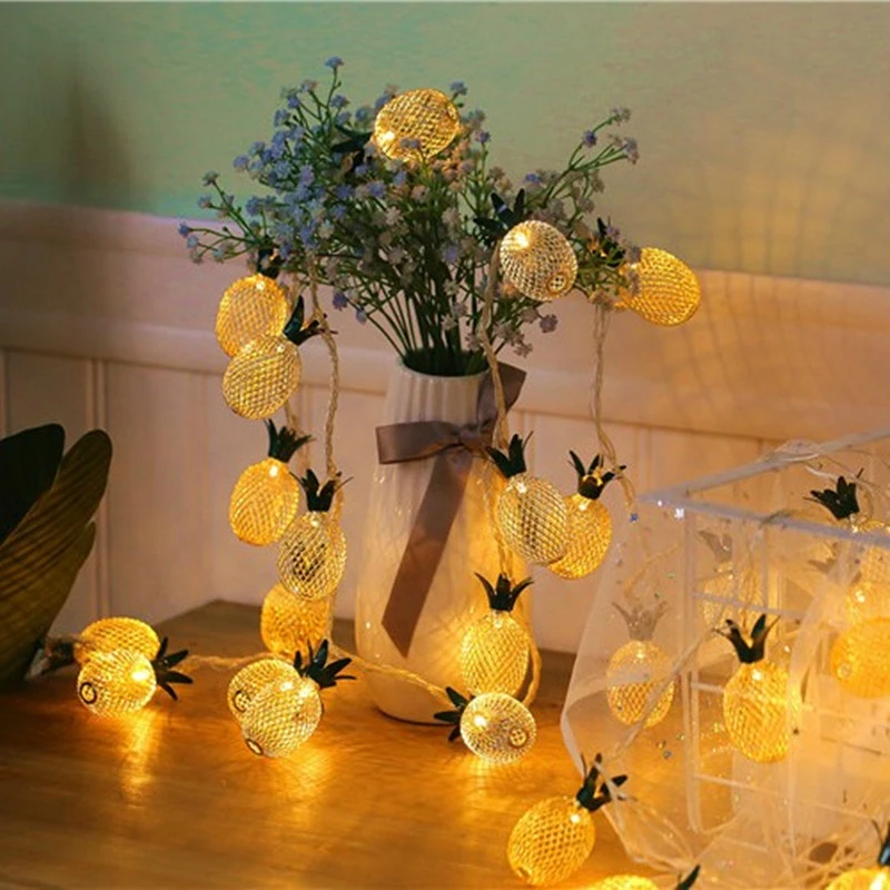

Battery Powered Warm White Pineapple Shaped Outdoor Lanterns String Lights For Holidays