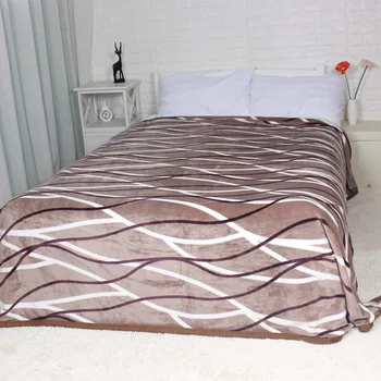 

Coffee Striped Soft Warm Throw on the Bed Sofa Couch 200x220cm Flannel Fleece Blanket for Spring Autumn King Size Bedding Sheet