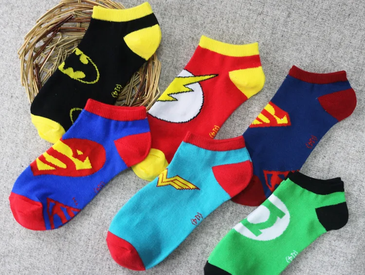 

15 Styles The Flash Wonder Woman Costume Socks Women Men Superman Batman Green Lantern Ankle Socks Couple Lovers Sports Socks