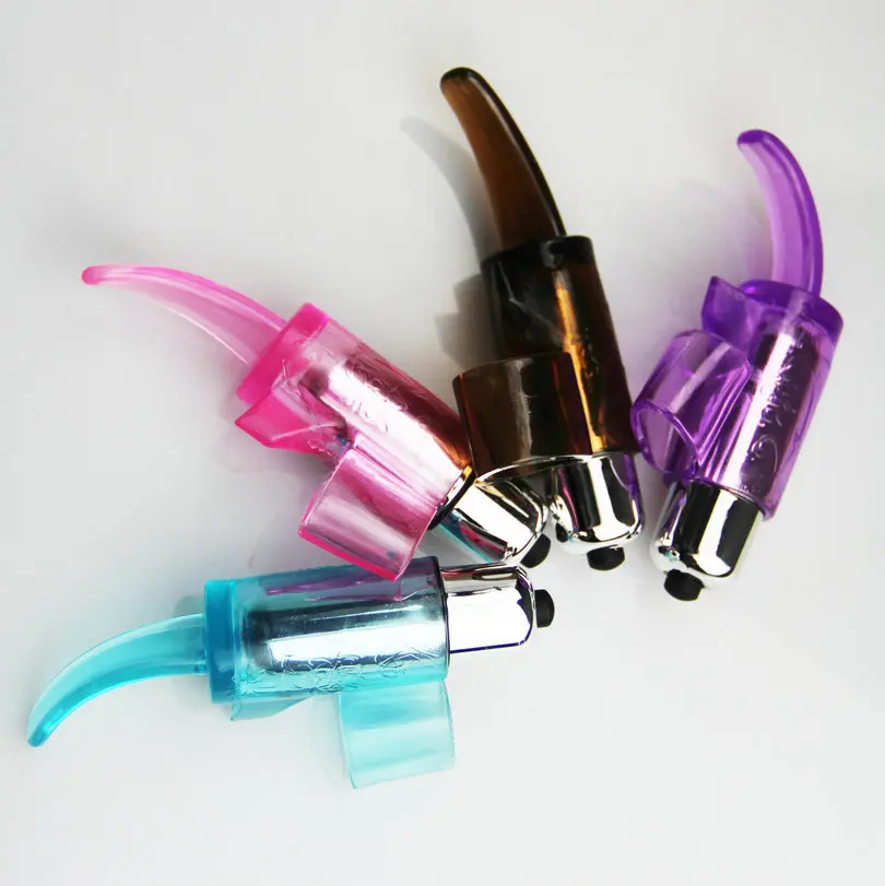 hb126 Tongue Finger Ring (1)
