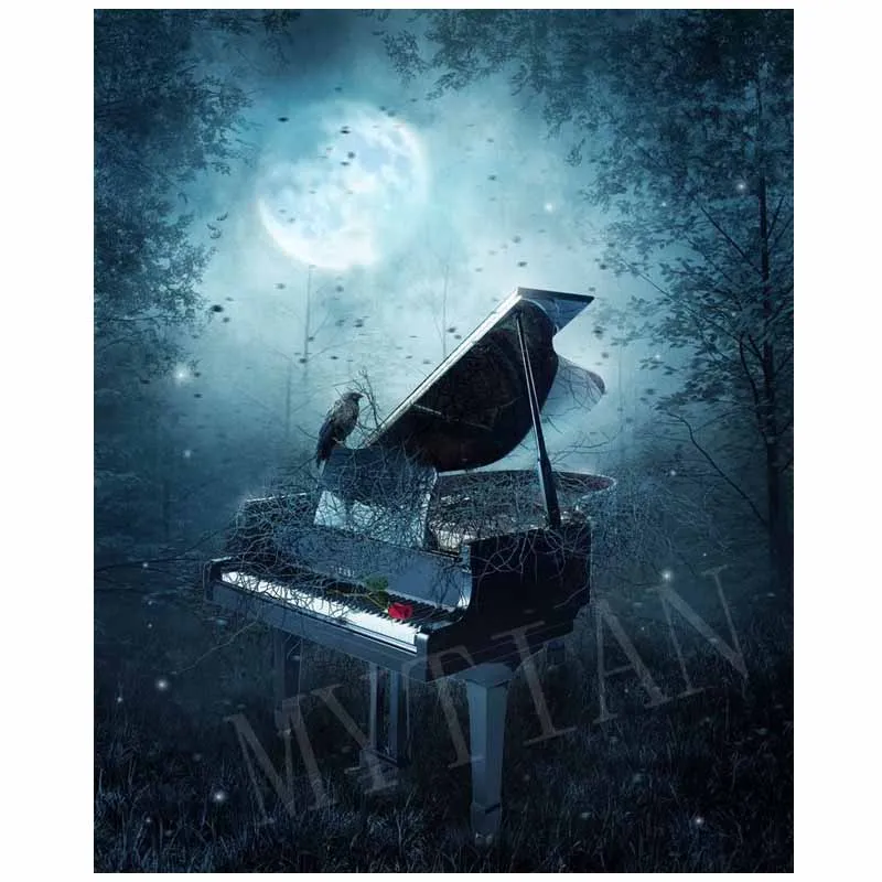 А лес все пел свою мрачную песню. А лес все пел свою мрачную песню и гром гремел и лил дождь. А лес все пел свою мрачную песню. Горький м старуха изергиль легенда о ларре. Что сделаю я для людей сильнее грома крикнул данко.