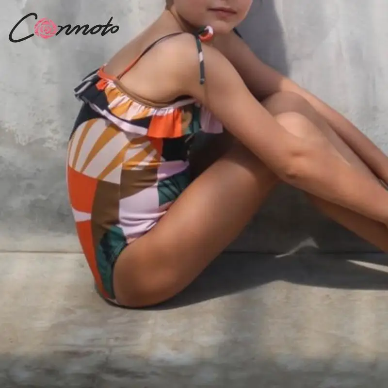 Conmoto Одинаковые купальники для мамы и дочки комплект бикини модный купальник на