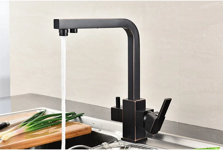 4452636090_948894821