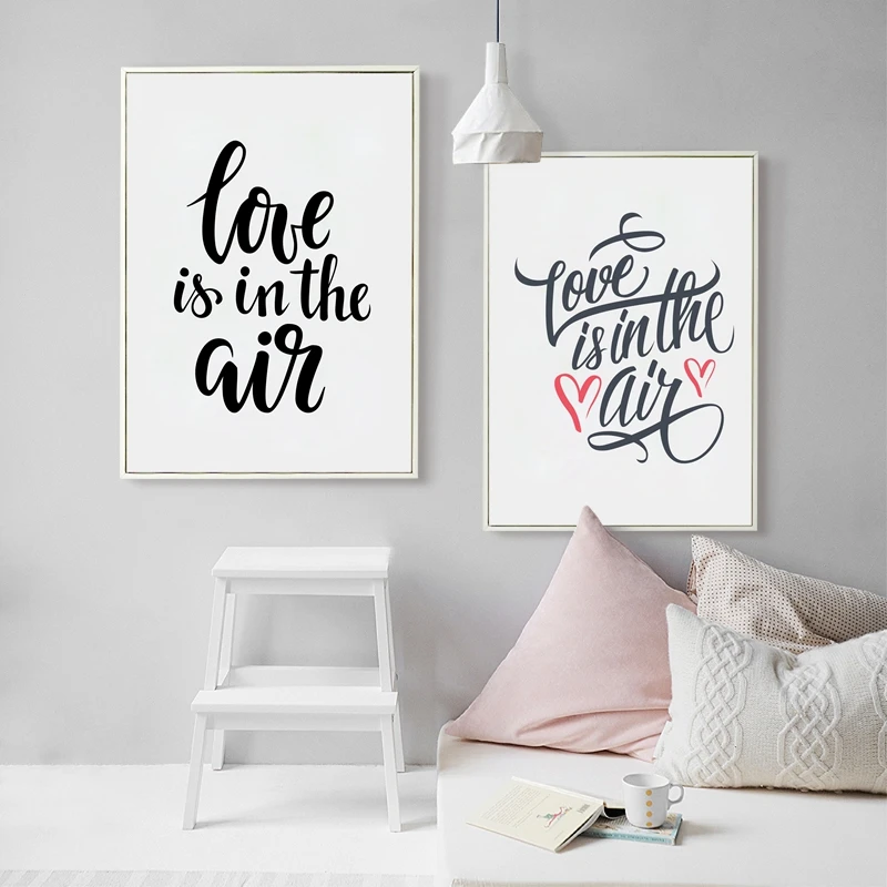 Картина на холсте Love Is In Tha Air с цитатами настенные картины для детской