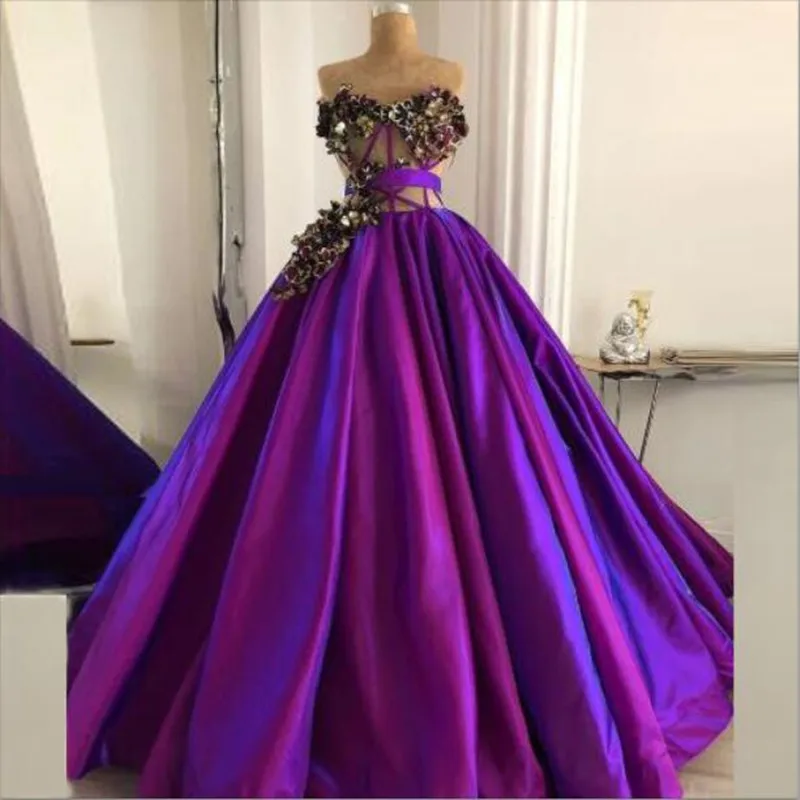 

Trendy Purple Long Evening Gown 2019 Sweetheart A-Line Appliques Beaded Saudi Arabic Elegant Prom Party Dresses Robe De Soiree