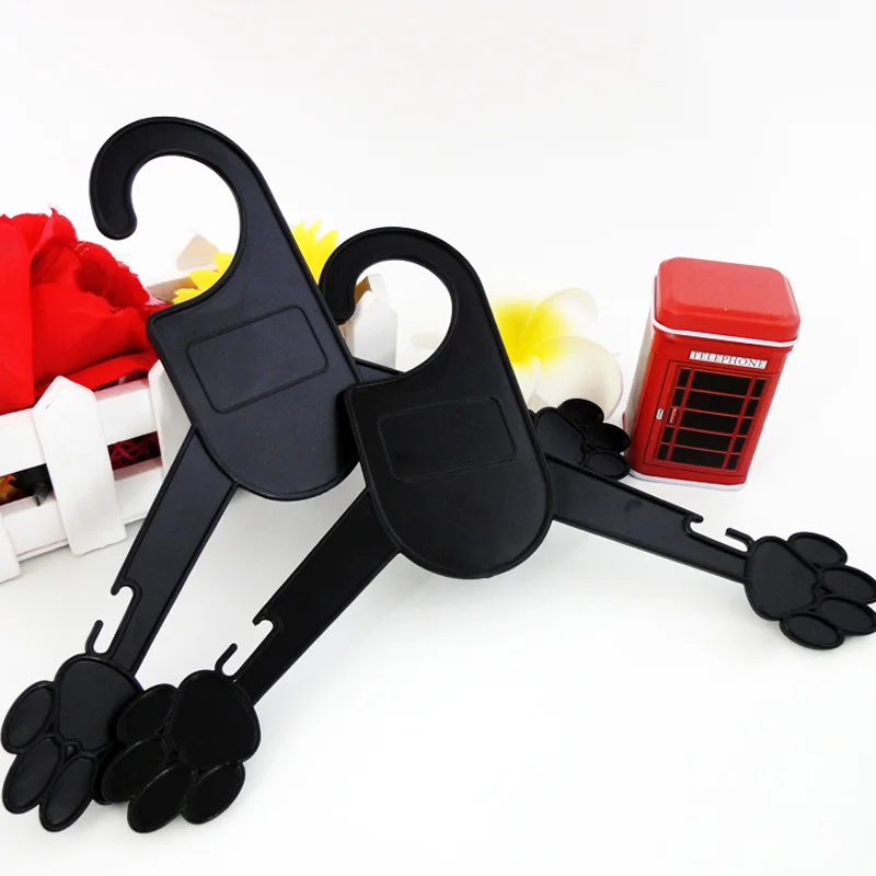 Portable Pet Dog Cat Clothes Hanger 5 Pcs/Set Plastic Paw Shape Pets