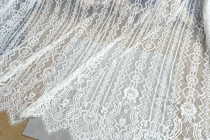 Последние Высокое качество ресниц Французский кружевной ткани! Белый, черный 1 шт = 3 М длинные женские платья, кружевные платья