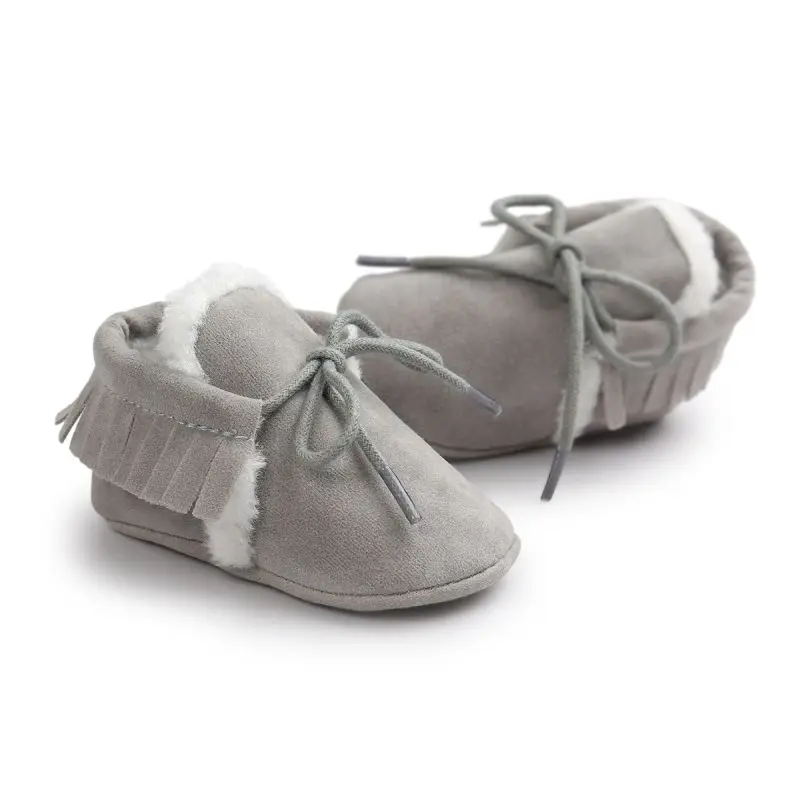 Модная обувь из искусственной кожи; зимняя первая обувь для малыша; унисекс; подошва для детской кроватки; обувь на плоской подошве для малышей