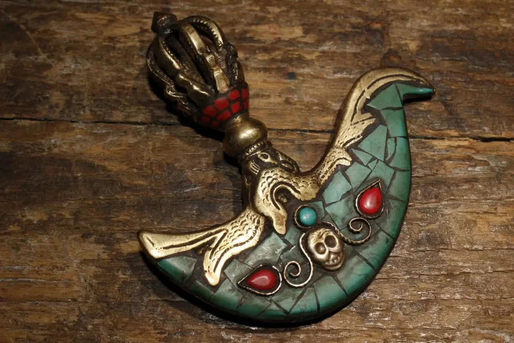 

100% Old Tibet/Nepal Buddhism,Sword /Ritual Dagger musical instruments Inlaid turquoise Vajra sculpture