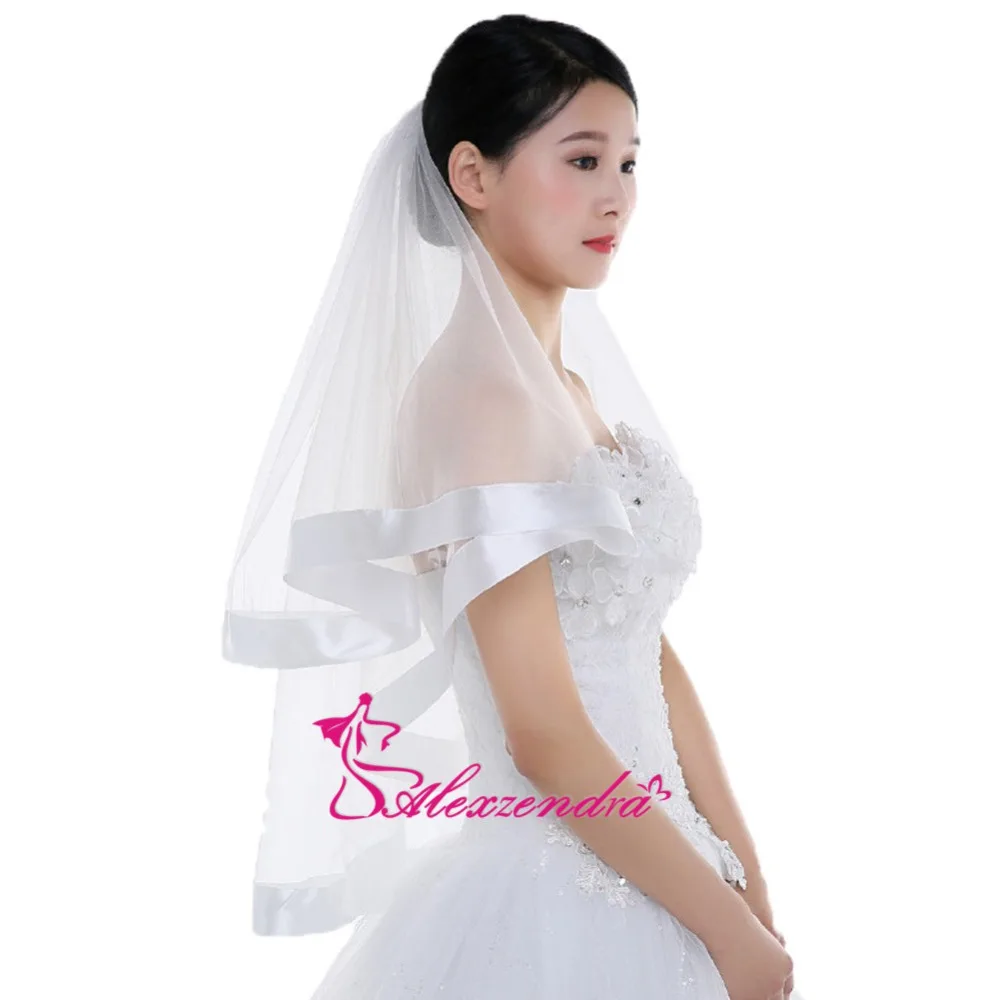 

Alexzendra White Ivory 2 Tiers Ribbon Edge Finger Length Wedding Veil Bridal Veil Veu De Noiva Wedding Accessories