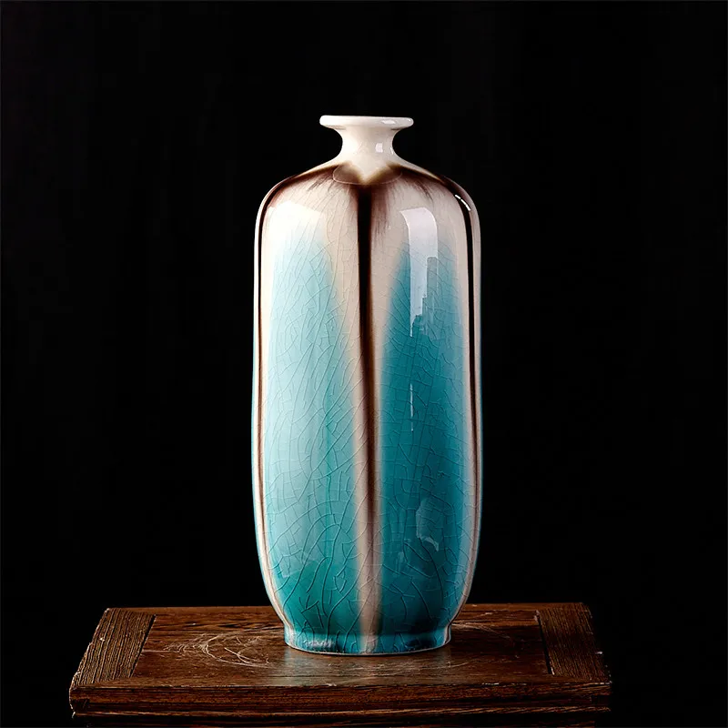 

Classical Jingdezhen Ice Crack Glaze Ceramic Vase Ancient Palace Decorative Vase