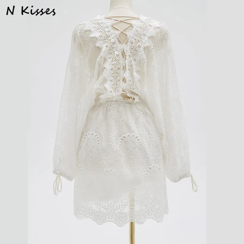 Spring Long Sleeve White Embroidery Lace Mini Dress Backless Cute Mini Lace Short Women Dress