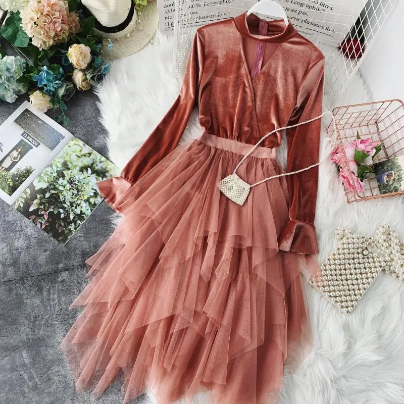 

2018 autumn winter new women halter v-neck flare sleeve velvet splicing irregular net yarn dress female solid waist dresses