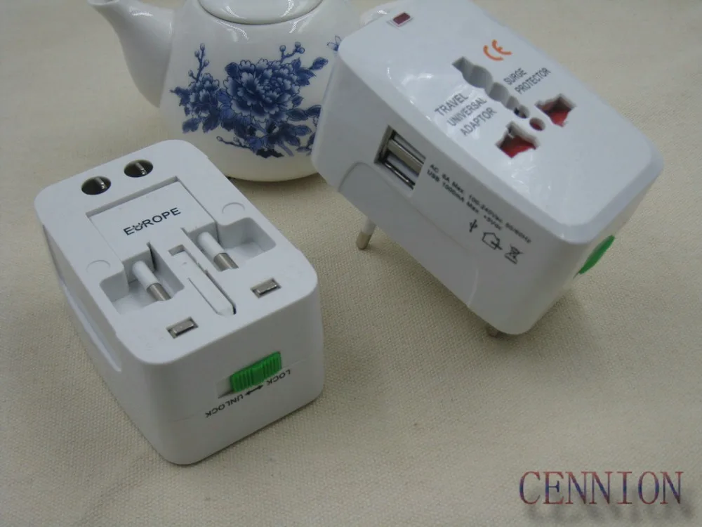 universal adapter_0098