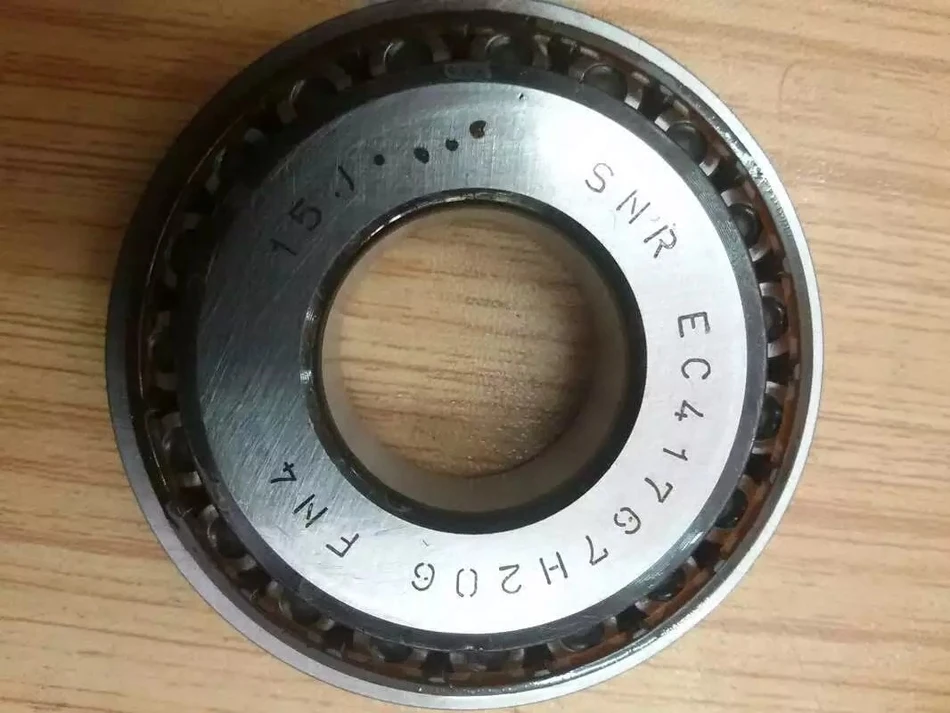 

EC41767H206 EC.42229.S01.H206 EC41767 Automobile Transmission Case Differential Wave Box Bearing