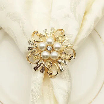 

European Gold Silver Plating with Pearls and Rhinestones Jeweled Snowflake Design Zinc Alloy Circle Napkin Rings Set of 12 Piece