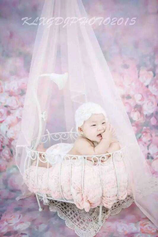 Рисунок 5 - Реквизит для фотосъемки новорожденных