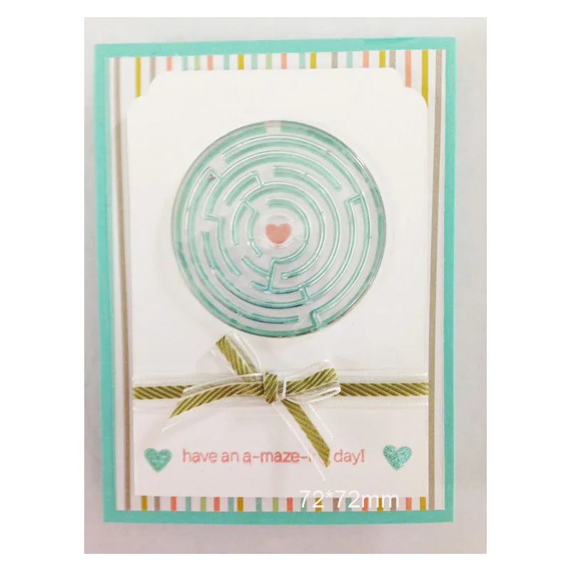 Round maze cutting dies 01