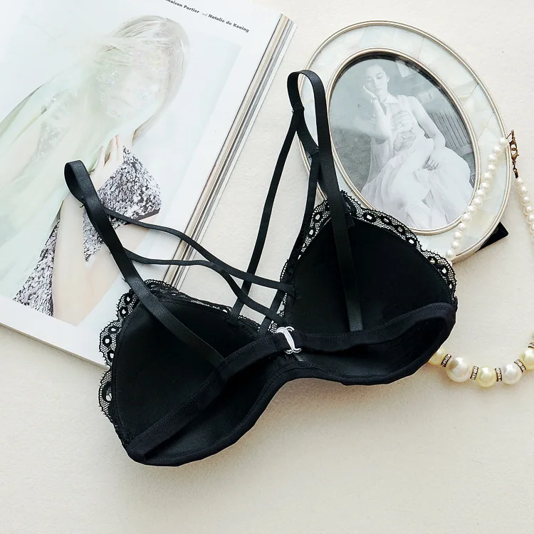 2018 Strap Lace Sexy Women Casual Lace Bralette Padded Bra Stretch Sleeping Brassiere Fashion wireless bra top High quality (12)
