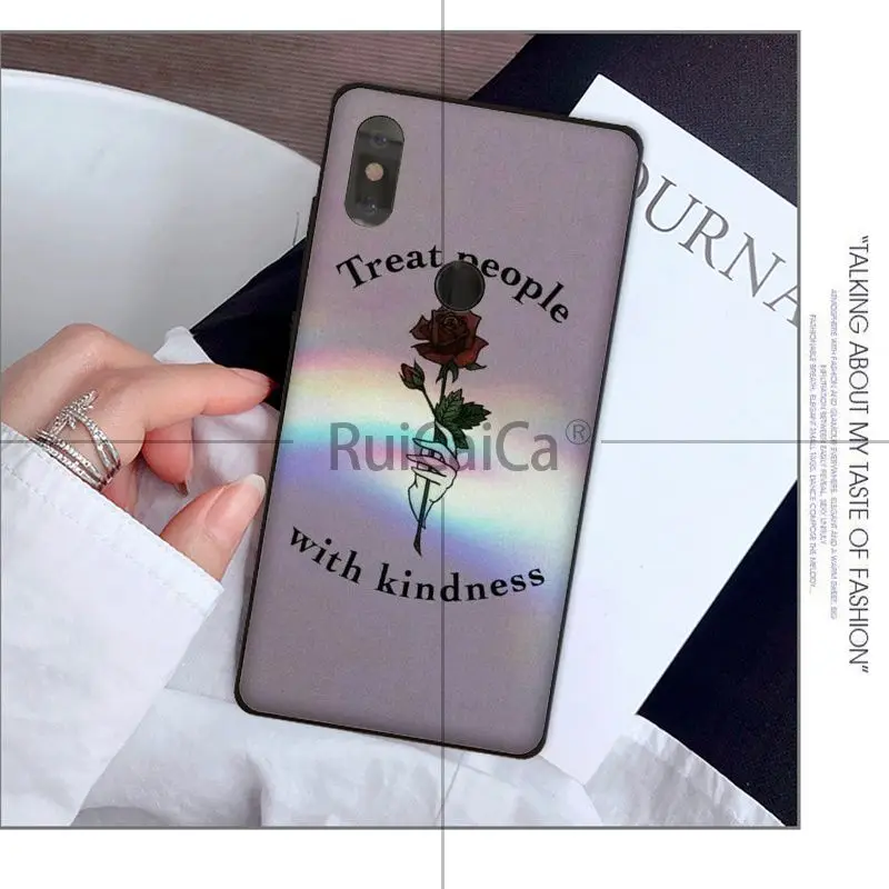 Harry Styles Treat People With Kindness