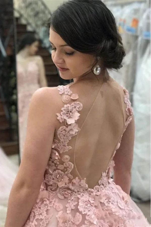 2018-a-line-tulle-evening-dresses-wear-v-neck-3d-floral-lace-applique-beaded-sleeveless-backless-sweep-train-custom-party-pageant-prom-gowns (2)