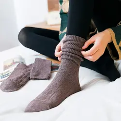 Осень-зима корейский Для женщин ретро красочные одноцветное л трикотажные высокие носки японский ежедневно основной полусапожки носок