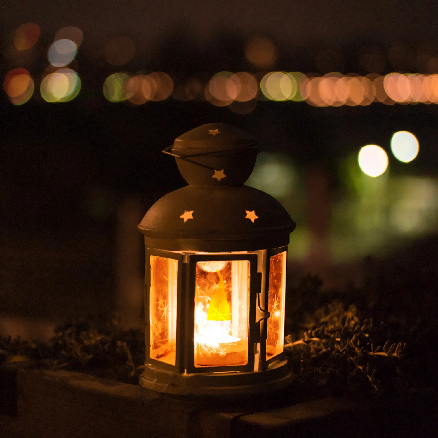 E12 4 Вт Светодиодная лампа с пламенем, лампочка с огненным хвостом/наконечником в стиле ретро, AC85-265V, Мерцающая лампа, 3 режима для Хэллоуина, Рождества