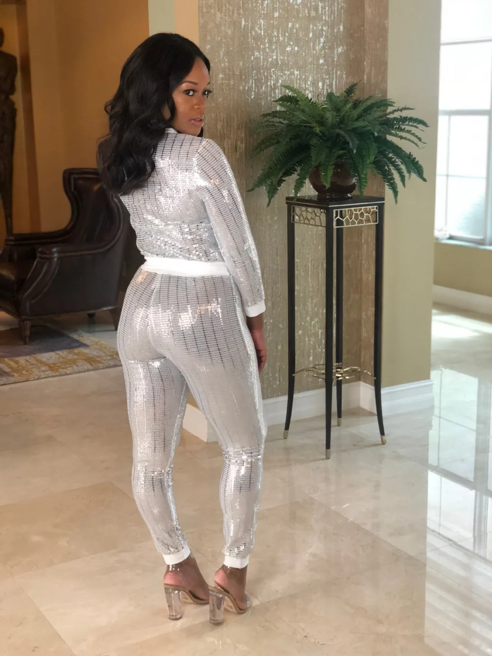 7 -  -  -  -  -  (3) - 