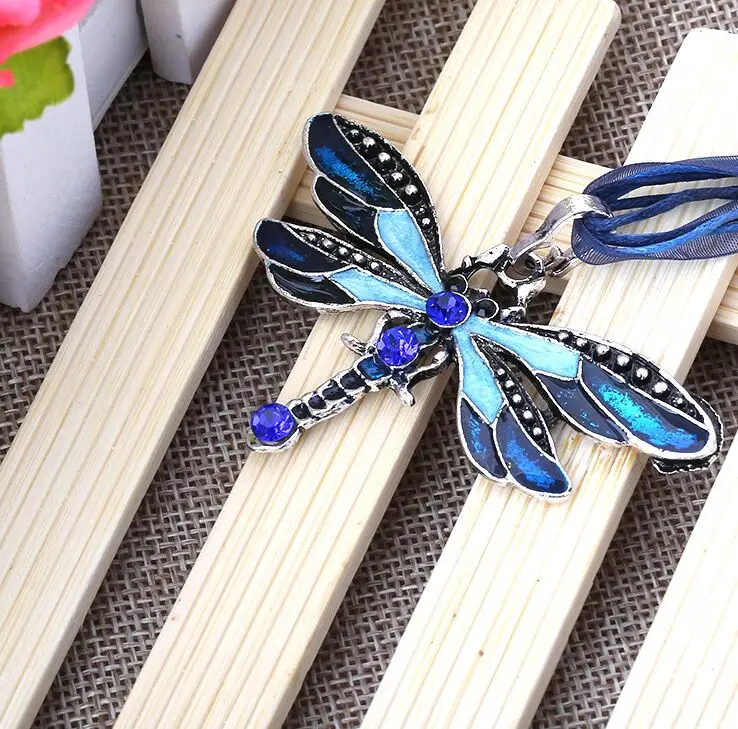

Retro Silver Jewelry Pendant Dragonfly Crystal Sweater Chain Necklace Xmas Gift