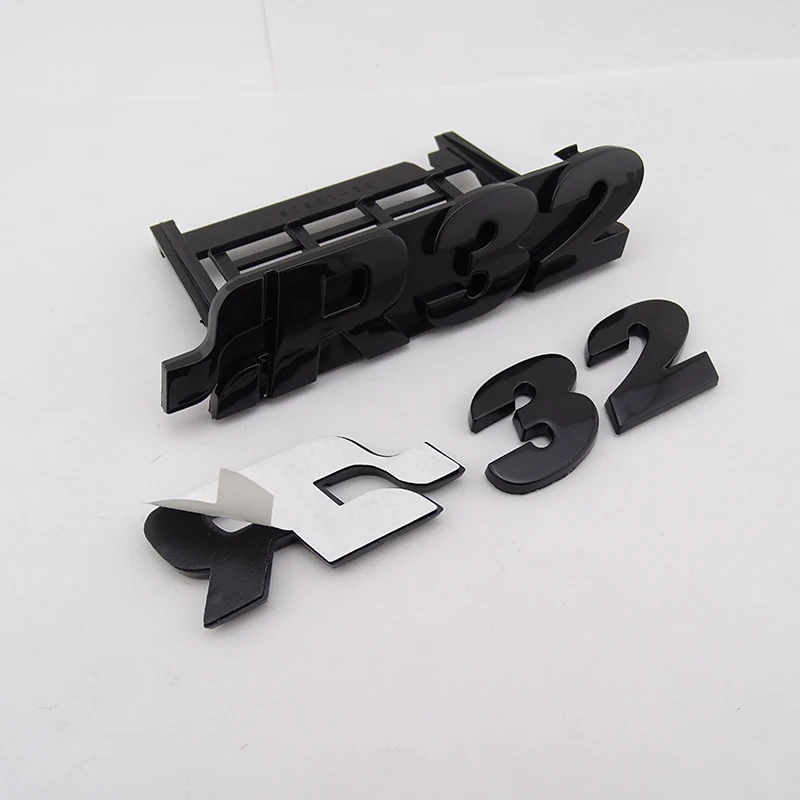 BACKSIDE r32 LOGO