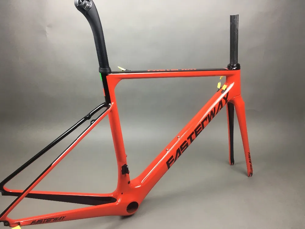 Sale 2019 design super light FASTERWAY classic carbon road frameset D Brake carbon bike frame:Frameset+Seatpost+Fork+Clamp+Headset 100