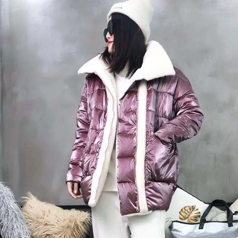 Pink red Европейский Стиль, зимняя женская куртка, новинка, плюс бархат, глянцевая хлопковая куртка, свободное теплое женское короткое пальто, толстая пуховая парка 093 - Цвет: Pink red